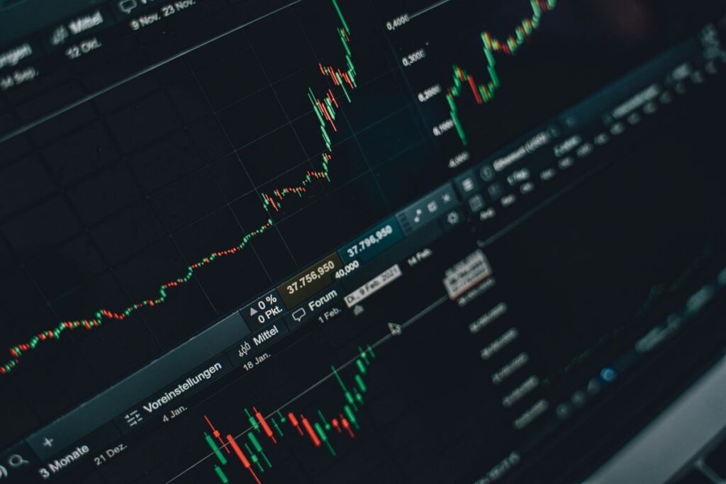Micron Share Price: Earnings and Market Outlook