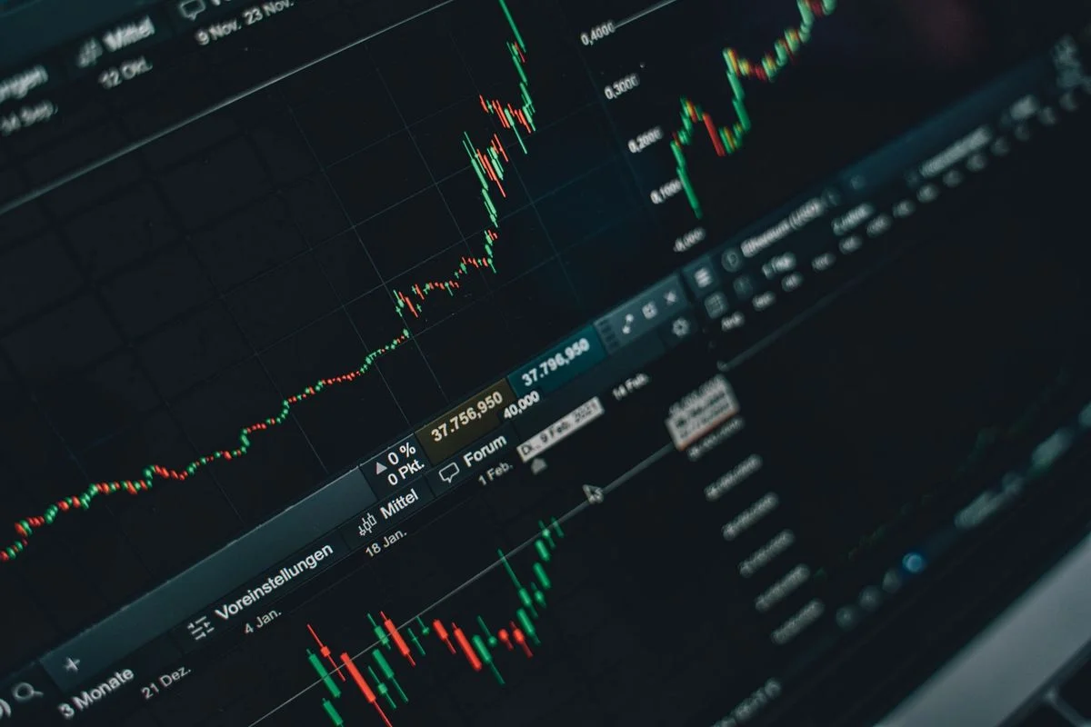 Micron Share Price: Earnings and Market Outlook